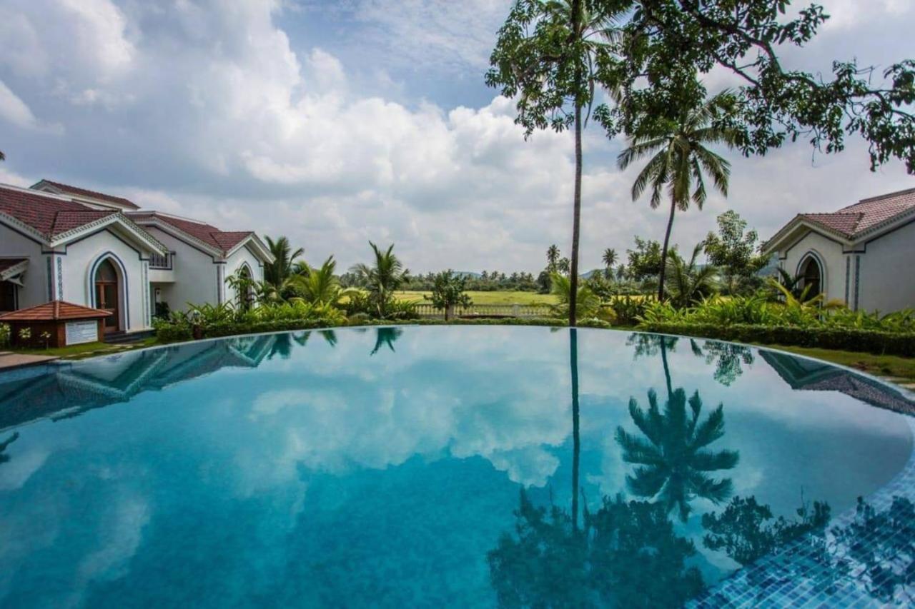 Villa Riviera Sapphire Siolim Exterior foto
