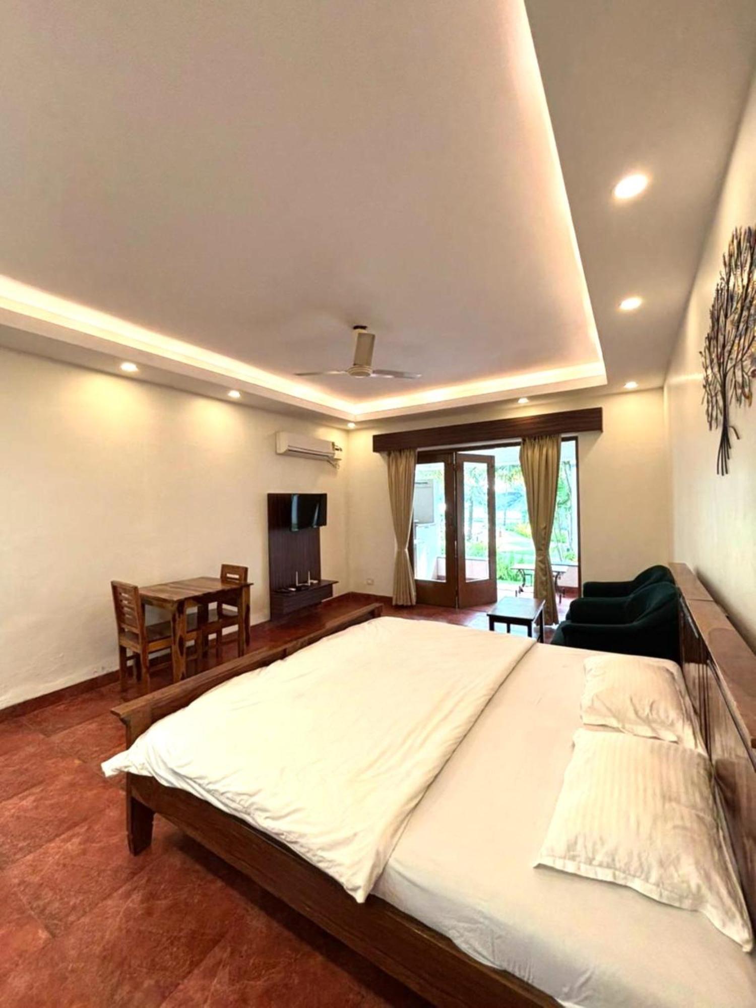 Villa Riviera Sapphire Siolim Exterior foto